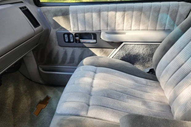 1994 Chevrolet C/K 4th Gen - Image 4 of 7