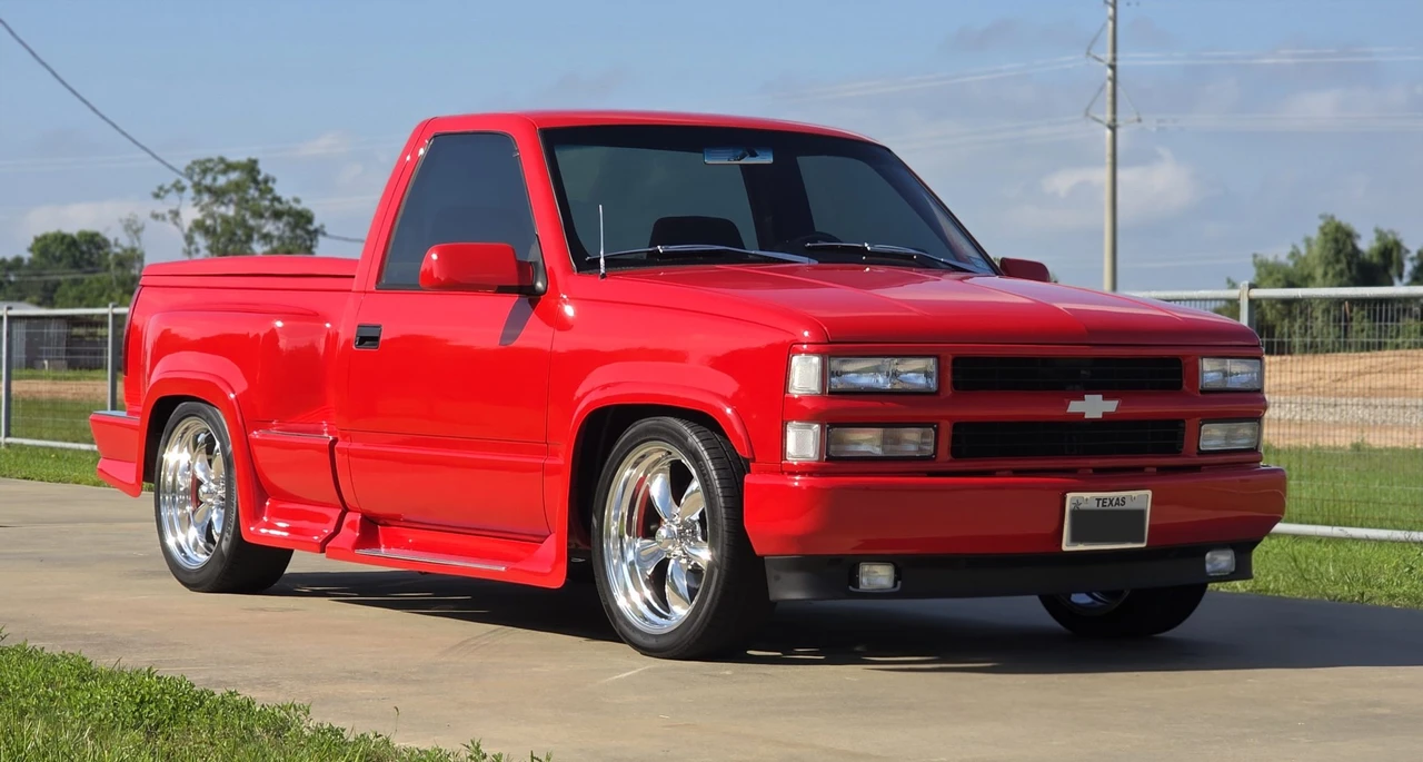1994 Chevrolet C/K 4th Gen - Image 4 of 31