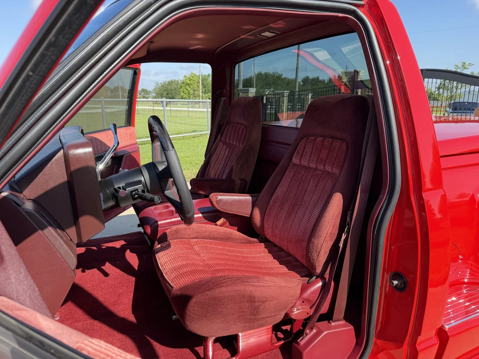 1994 Chevrolet C/K 4th Gen - Image 23 of 31
