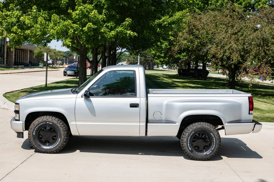 1994 Chevrolet C/K 4th Gen - Image 9 of 31