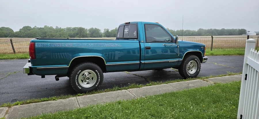 1994 Chevrolet C/K 4th Gen - Image 4 of 8