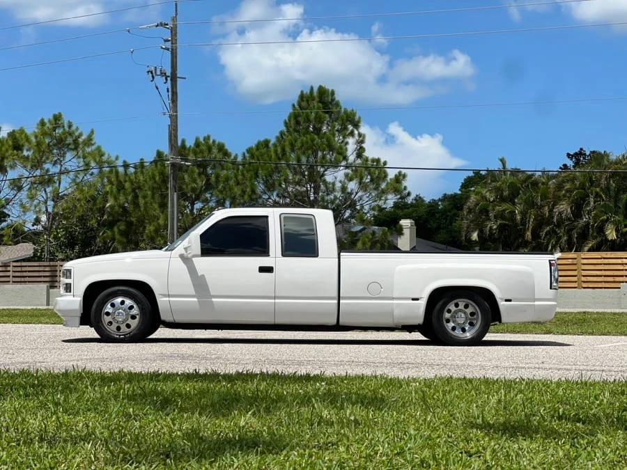 1994 Chevrolet C/K 4th Gen - Image 2 of 24