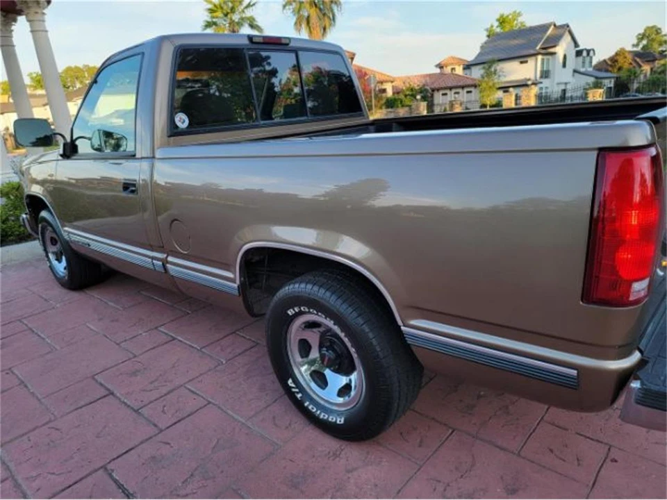 1994 Chevrolet C/K 4th Gen - Image 7 of 20