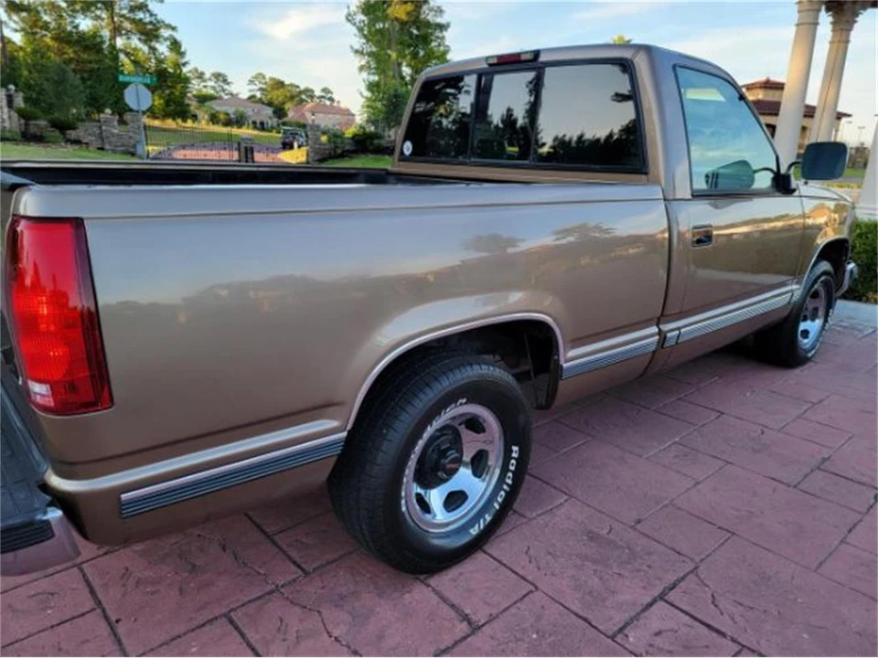1994 Chevrolet C/K 4th Gen - Image 8 of 20