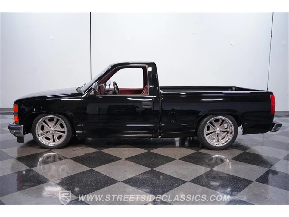 1994 Chevrolet C/K 4th Gen - Image 2 of 31