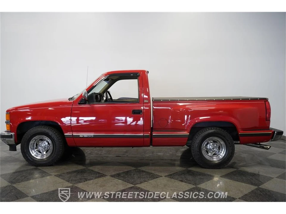 1994 Chevrolet C/K 4th Gen - Image 2 of 31