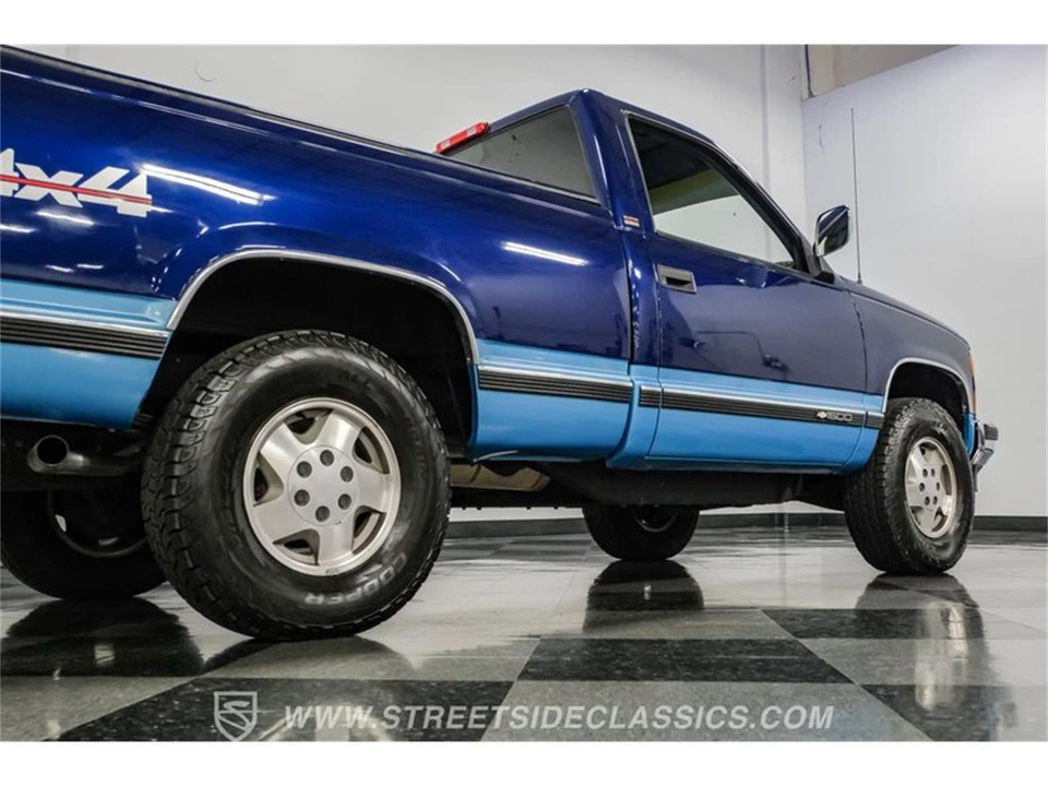1994 Chevrolet C/K 4th Gen - Image 28 of 31