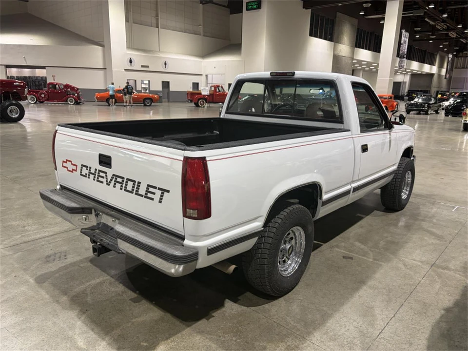 1994 Chevrolet C/K 4th Gen - Image 9 of 21