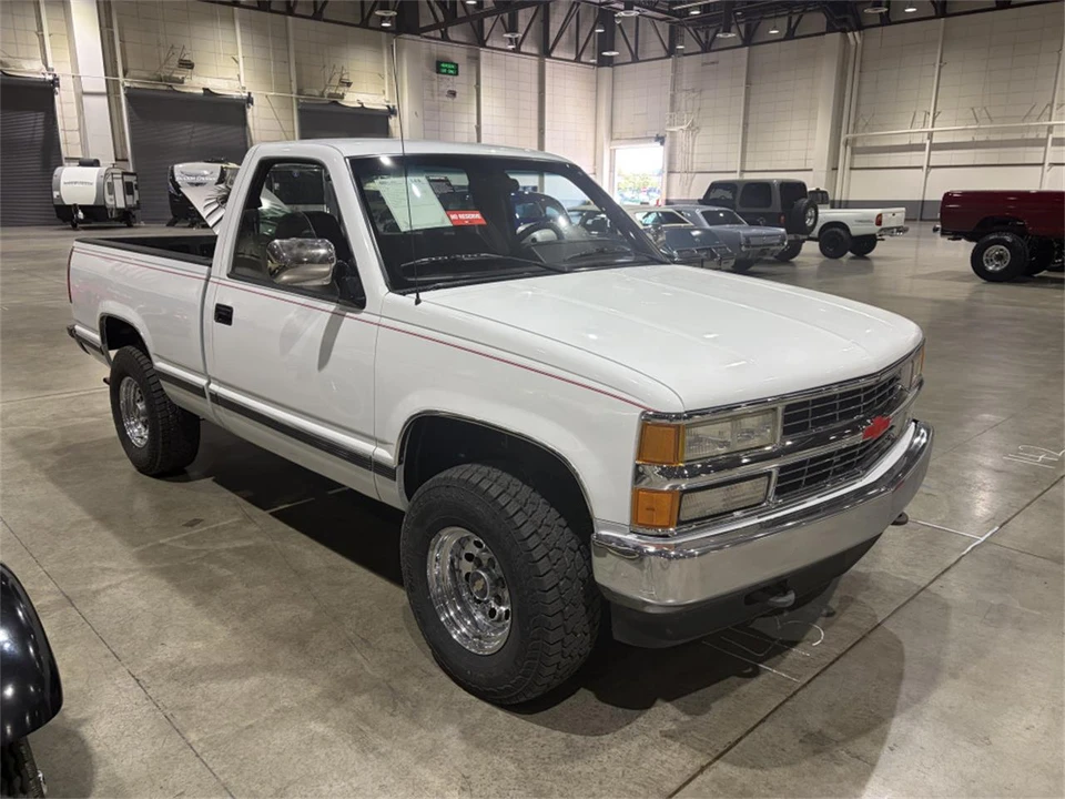 1994 Chevrolet C/K 4th Gen - Image 10 of 21