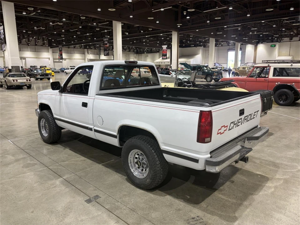 1994 Chevrolet C/K 4th Gen - Image 6 of 21