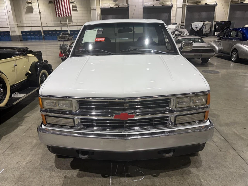 1994 Chevrolet C/K 4th Gen - Image 4 of 21