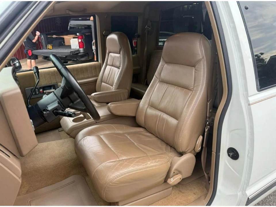 1994 Chevrolet C/K 4th Gen - Image 29 of 31