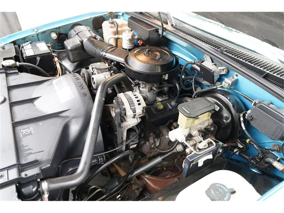 1994 Chevrolet C/K 4th Gen - Image 17 of 31