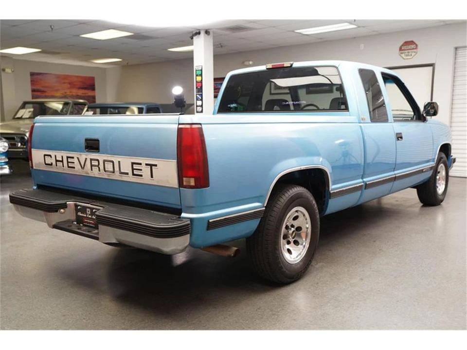 1994 Chevrolet C/K 4th Gen - Image 9 of 31