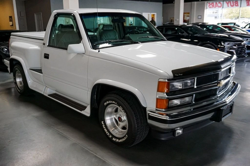 1994 Chevrolet C/K 4th Gen - Image 4 of 12