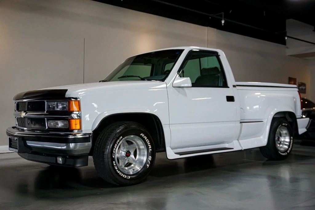 1994 Chevrolet C/K 4th Gen - Image 3 of 12