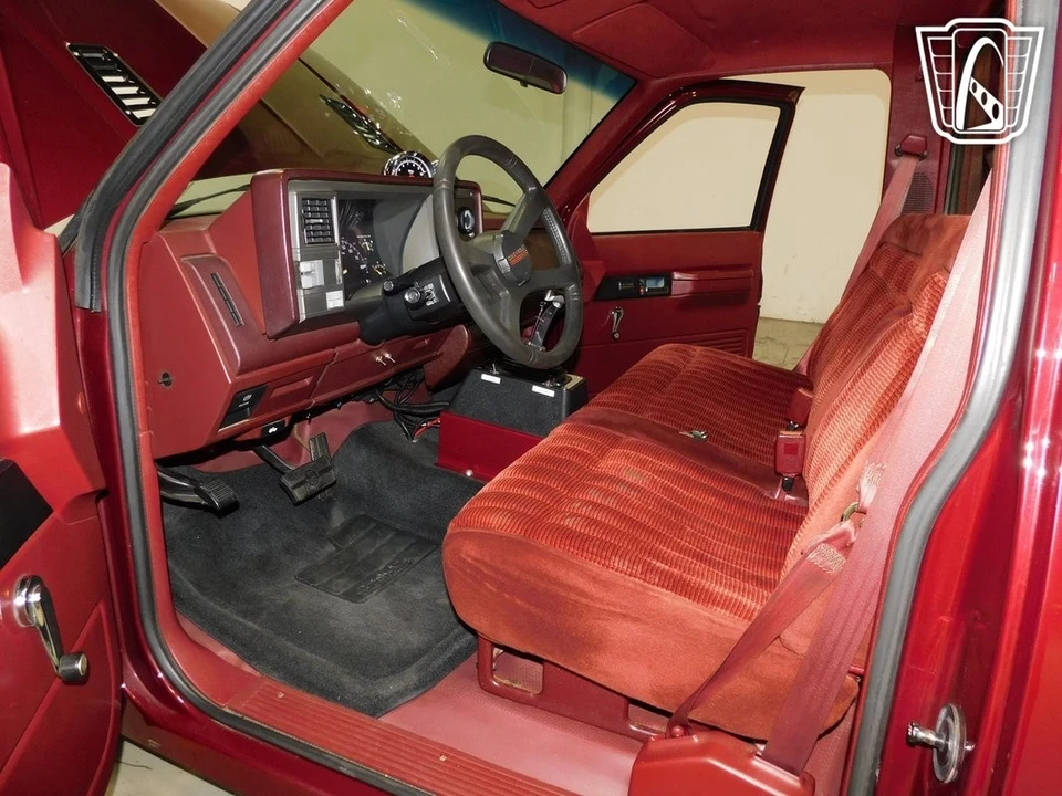1994 Chevrolet C/K 4th Gen - Image 8 of 12