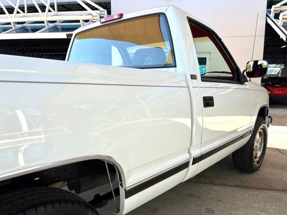 1994 Chevrolet C/K 4th Gen - Image 16 of 21