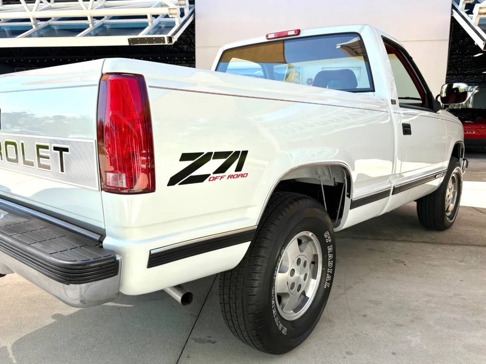 1994 Chevrolet C/K 4th Gen - Image 15 of 21