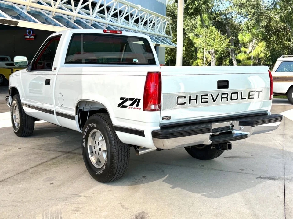 1994 Chevrolet C/K 3rd Gen - Image 8 of 12