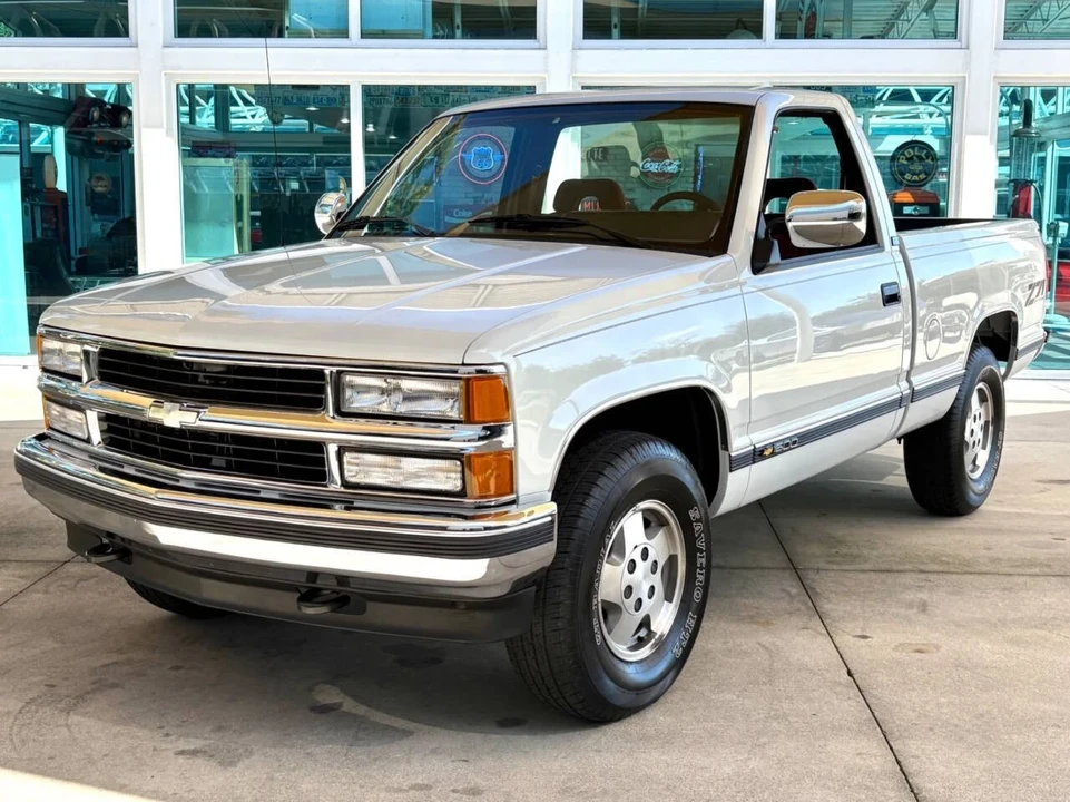 1994 Chevrolet C/K 3rd Gen - Image 10 of 12