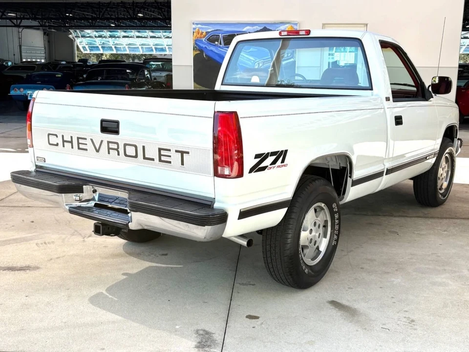 1994 Chevrolet C/K 3rd Gen - Image 5 of 12