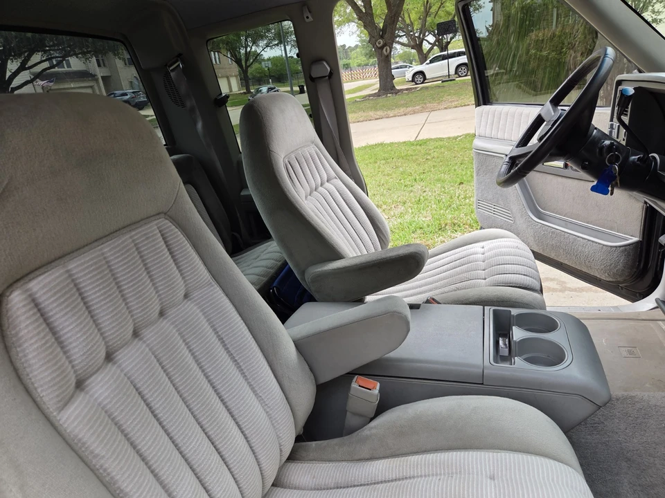 1994 Chevrolet C/K 4th Gen - Image 17 of 21