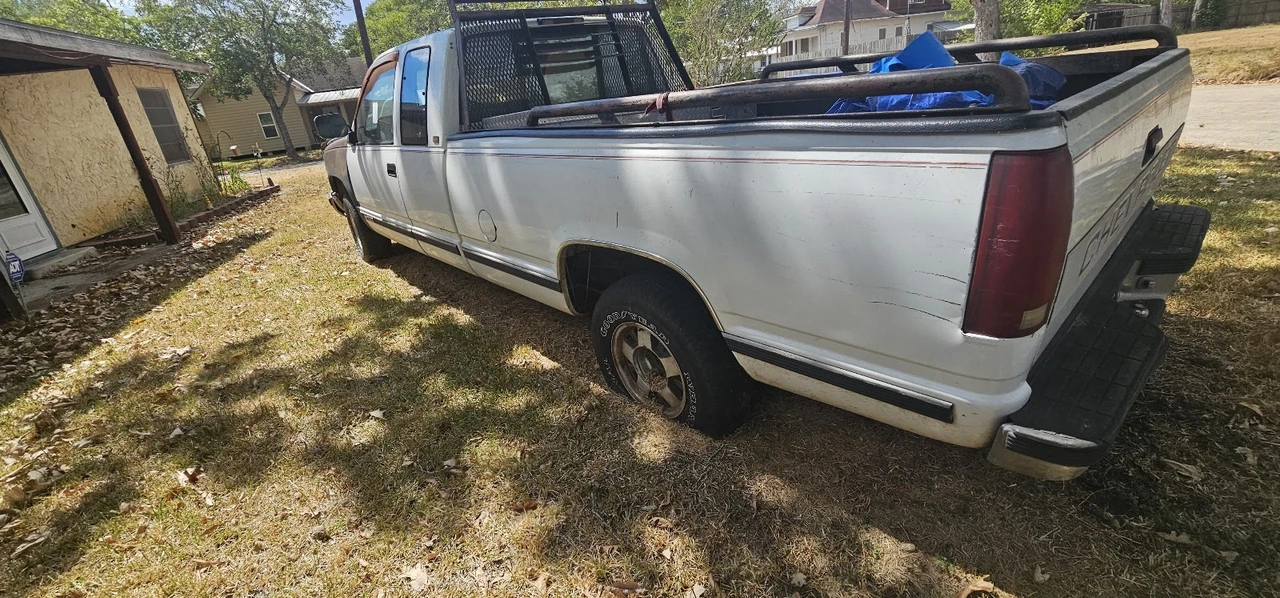 1994 Chevrolet C/K 4th Gen - Image 4 of 13