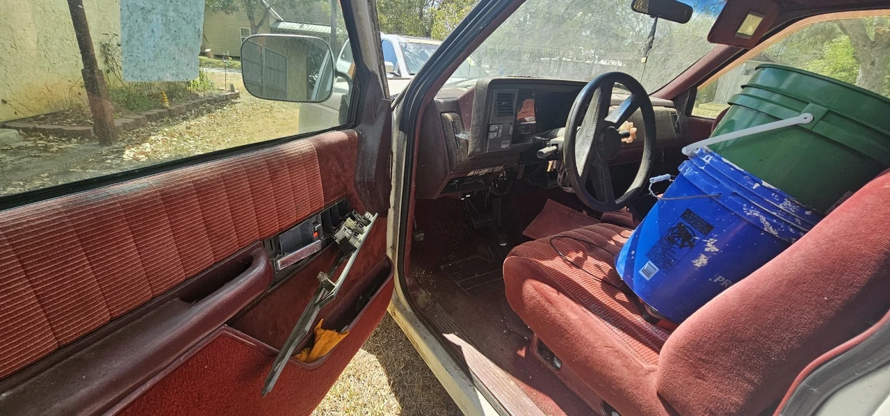 1994 Chevrolet C/K 4th Gen - Image 8 of 13