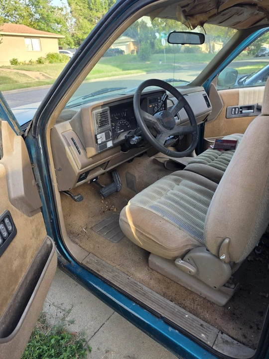 1994 Chevrolet C/K 4th Gen - Image 8 of 9