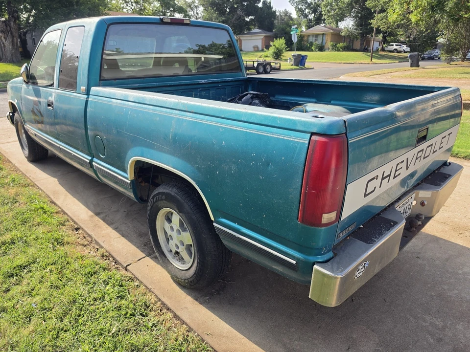 1994 Chevrolet C/K 4th Gen - Image 3 of 9