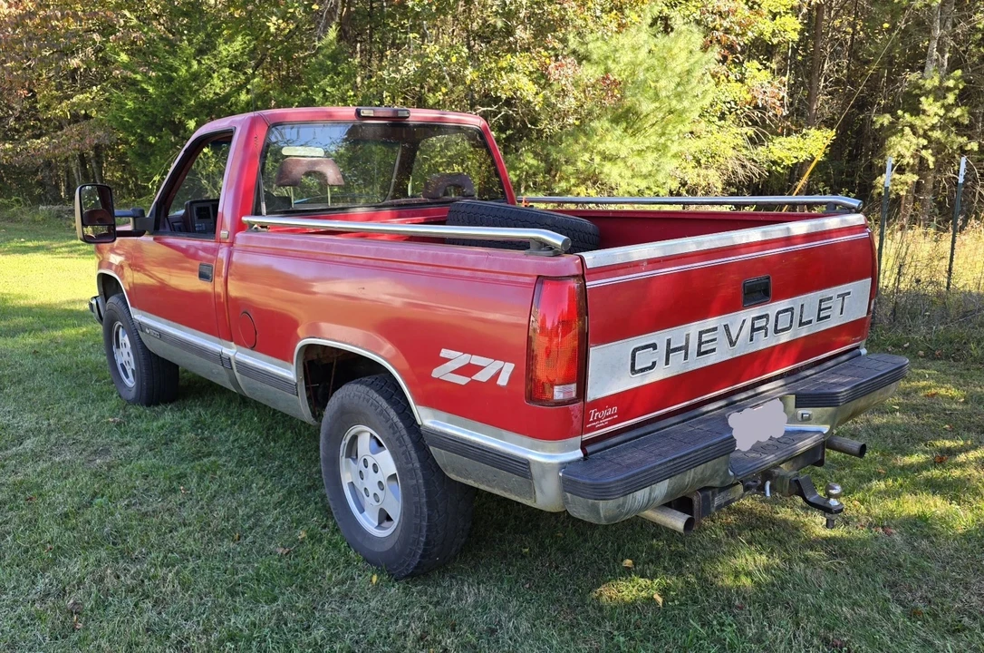 1994 Chevrolet C/K 4th Gen - Image 3 of 10