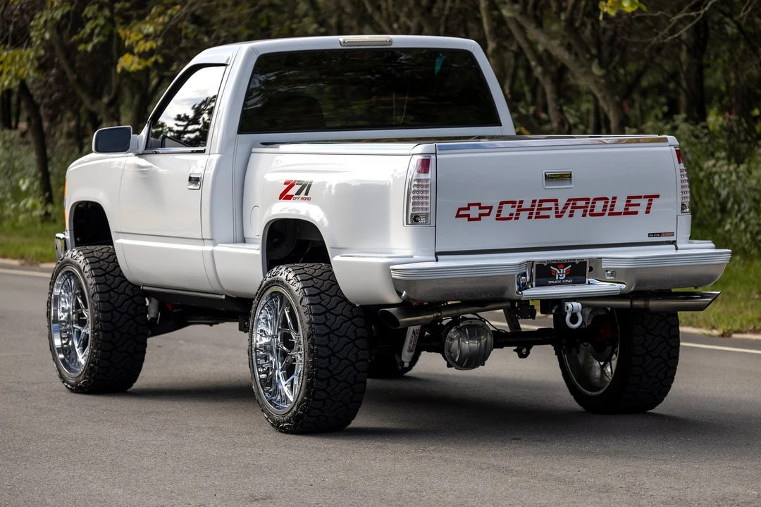 1994 Chevrolet C/K 4th Gen - Image 8 of 31