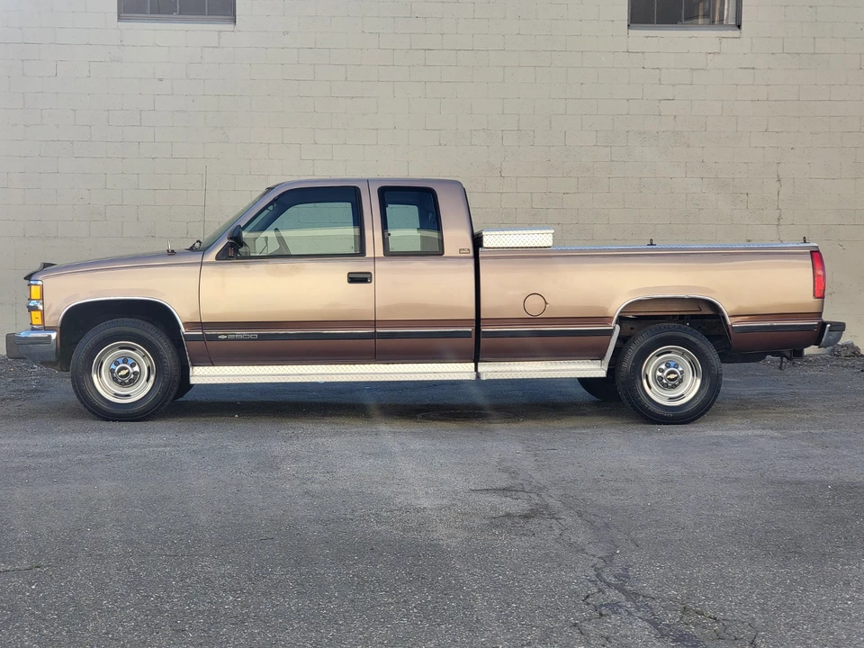1994 Chevrolet C/K 4th Gen - Image 2 of 21