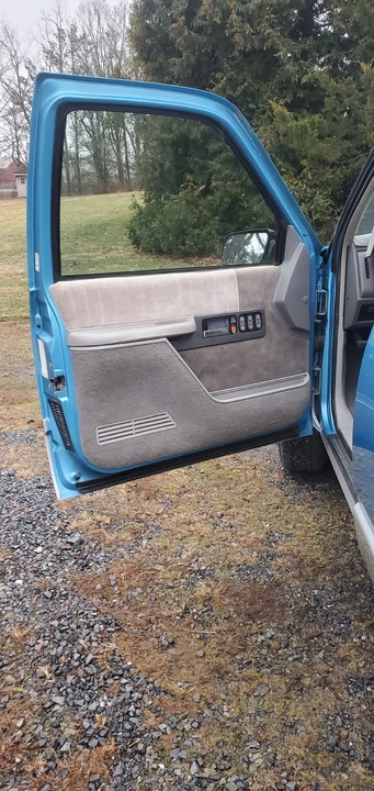 1994 Chevrolet C/K 4th Gen - Image 21 of 31