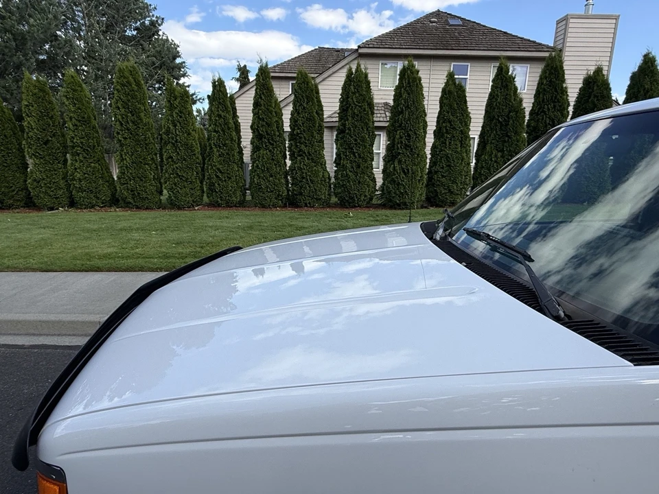 1994 Chevrolet - Image 15 of 31