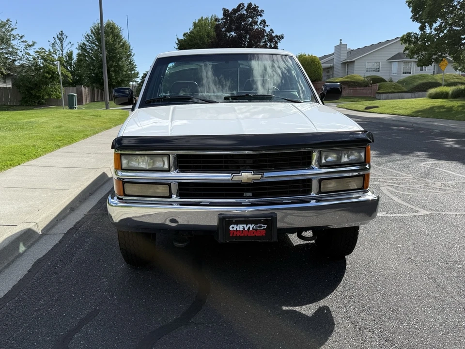 1994 Chevrolet - Image 8 of 31