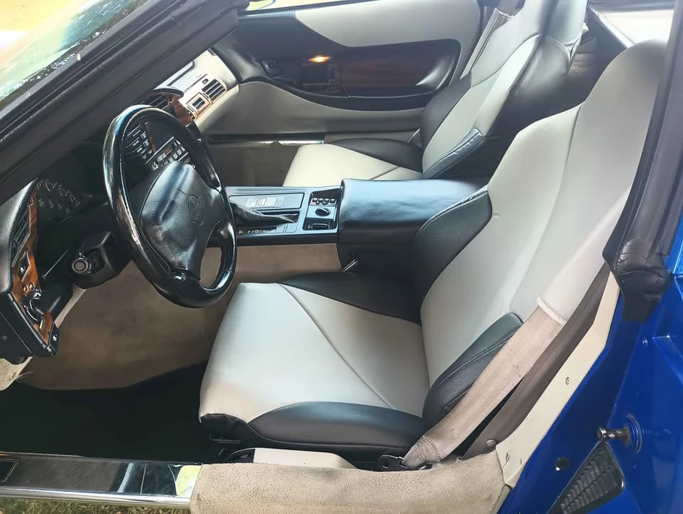 1994 Chevrolet Corvette C4 - Image 11 of 15