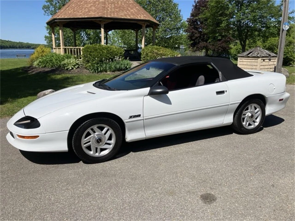 1994 Chevrolet Camaro 4th Gen - Image 11 of 12