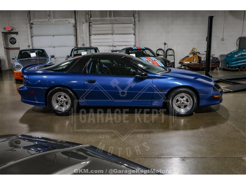1994 Chevrolet Camaro 4th Gen - Image 11 of 31