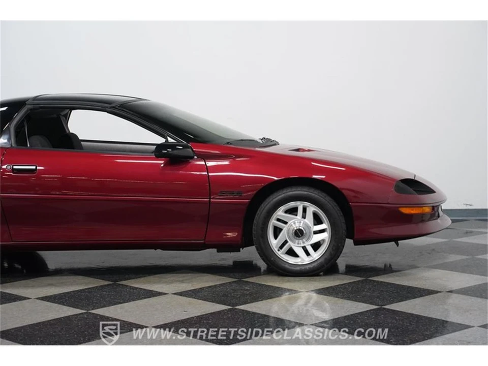 1994 Chevrolet Camaro 4th Gen - Image 26 of 31