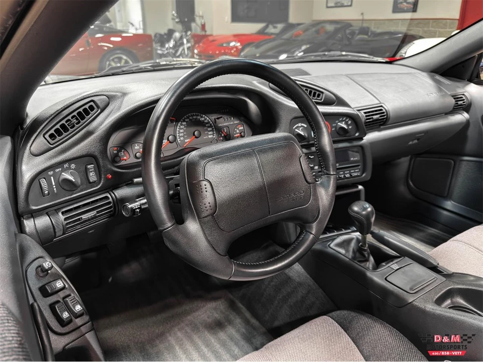 1994 Chevrolet Camaro 4th Gen - Image 11 of 31
