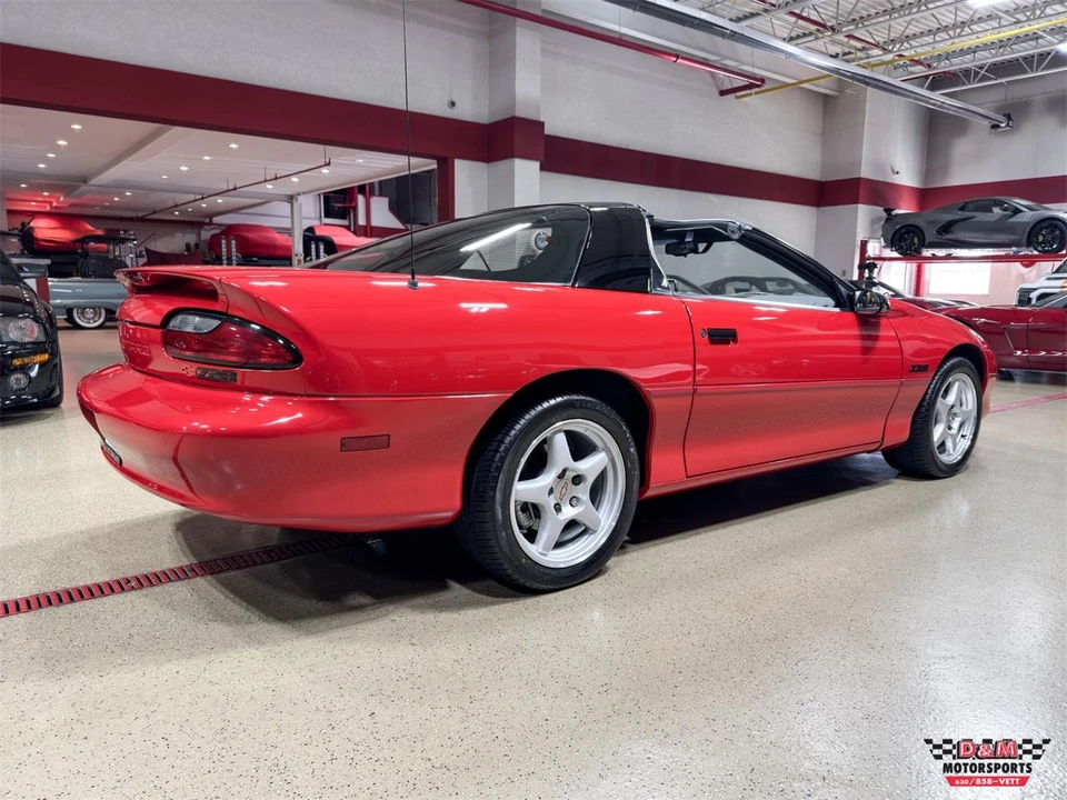 1994 Chevrolet Camaro 4th Gen - Image 5 of 31
