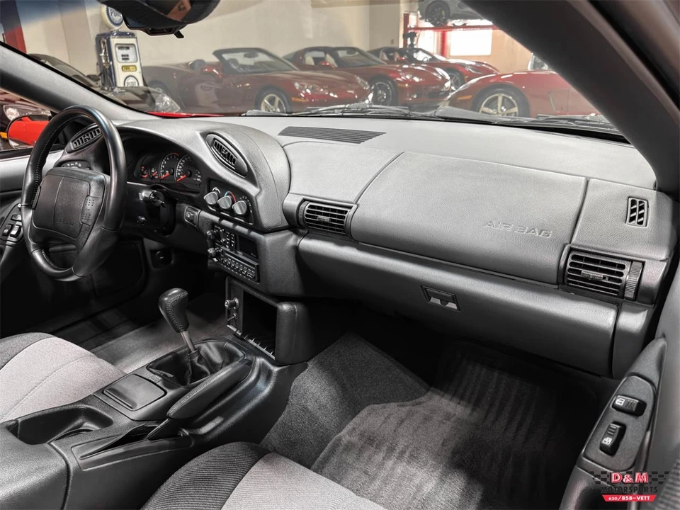 1994 Chevrolet Camaro 4th Gen - Image 14 of 31