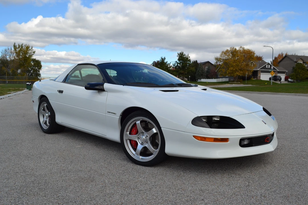 1994 Chevrolet Camaro 4th Gen - Image 5 of 21