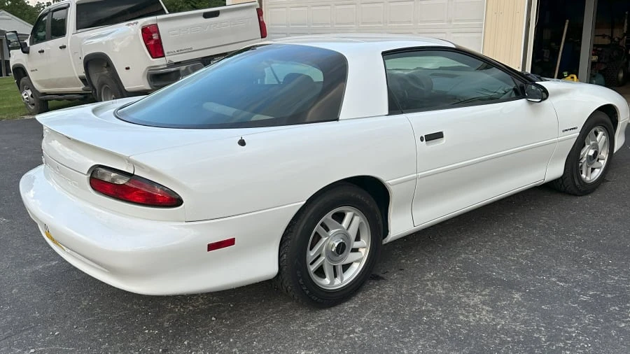 1994 Chevrolet Camaro 4th Gen - Image 2 of 29