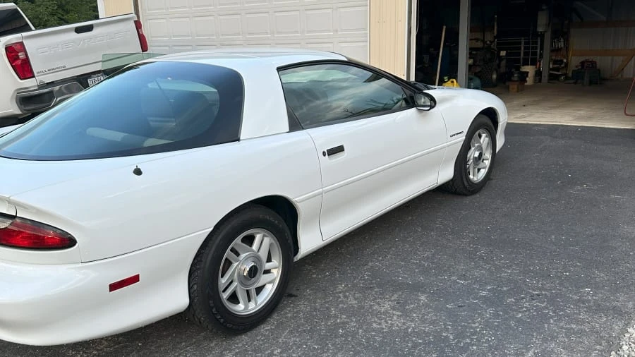 1994 Chevrolet Camaro 4th Gen - Image 6 of 29