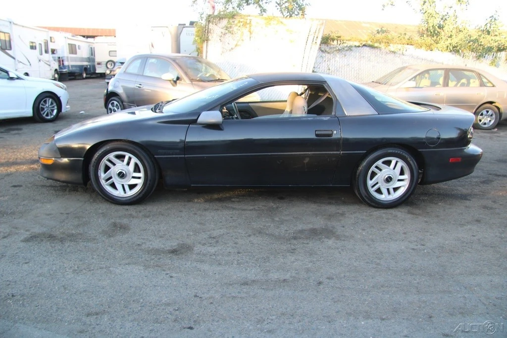 1994 Chevrolet Camaro 4th Gen - Image 3 of 21