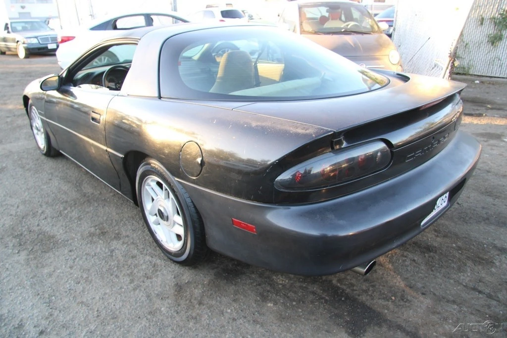 1994 Chevrolet Camaro 4th Gen - Image 4 of 21