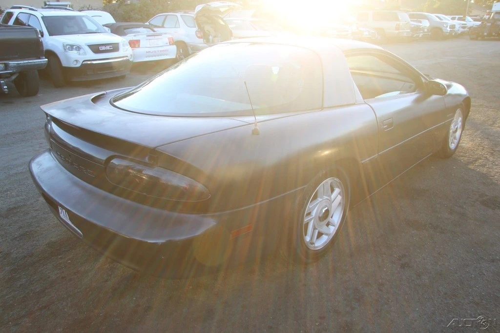 1994 Chevrolet Camaro 4th Gen - Image 6 of 21